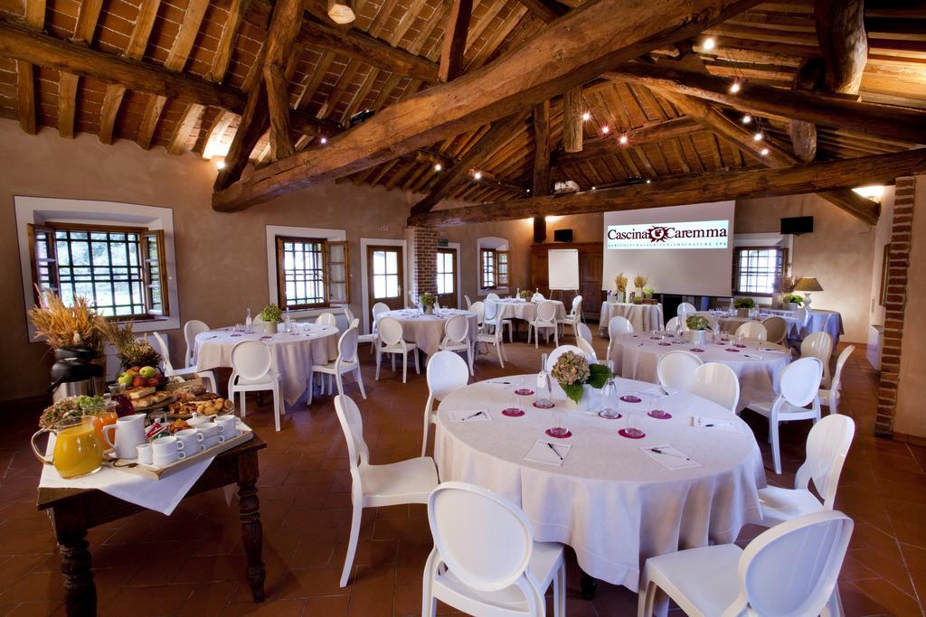 Agriturismo Cascina Caremma Besate Exterior foto