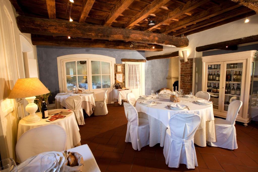 Agriturismo Cascina Caremma Besate Exterior foto